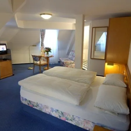 Hotel Am Rathaus 3*