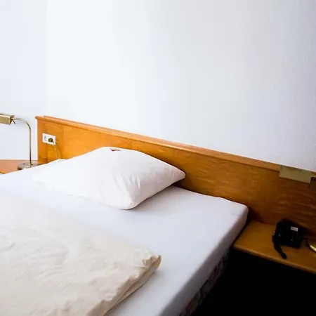 Hotel Am Rathaus 3*