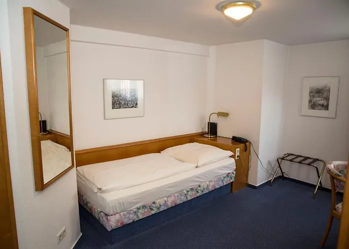 Am Rathaus Hotell 3*