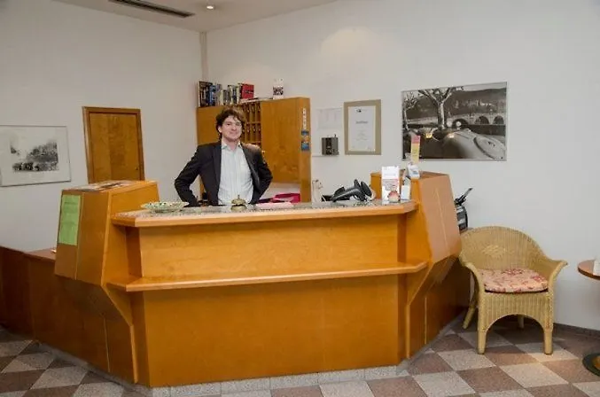 Am Rathaus Szálloda 3*